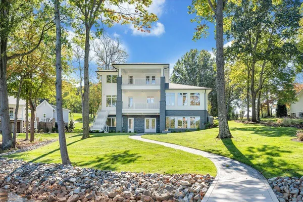 $3,650,000 | 2650 Waters Edge Drive, Penhook, VA 24137