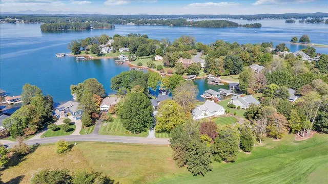 $3,650,000 | 2650 Waters Edge Drive, Penhook, VA 24137