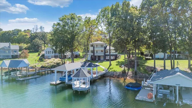 $3,650,000 | 2650 Waters Edge Drive, Penhook, VA 24137