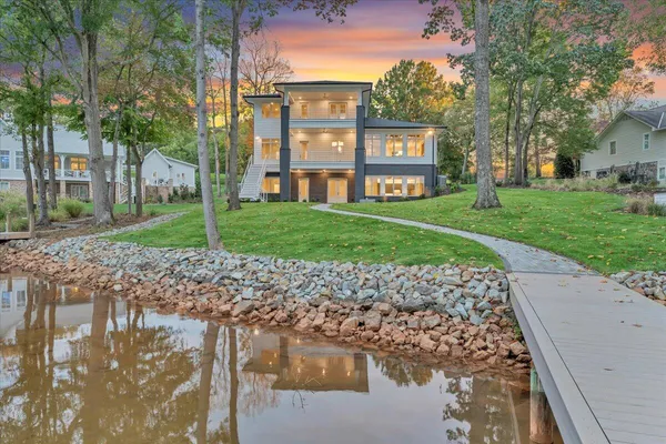 $3,650,000 | 2650 Waters Edge Drive, Penhook, VA 24137