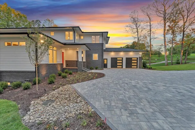 $3,650,000 | 2650 Waters Edge Drive, Penhook, VA 24137