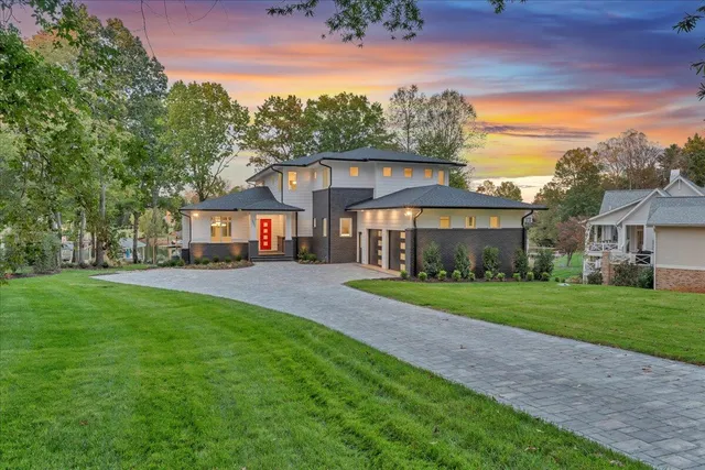 $3,650,000 | 2650 Waters Edge Drive, Penhook, VA 24137