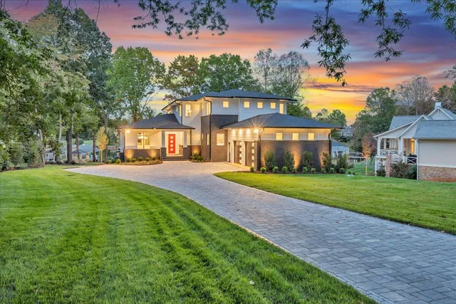 $3,650,000 | 2650 Waters Edge Drive, Penhook, VA 24137