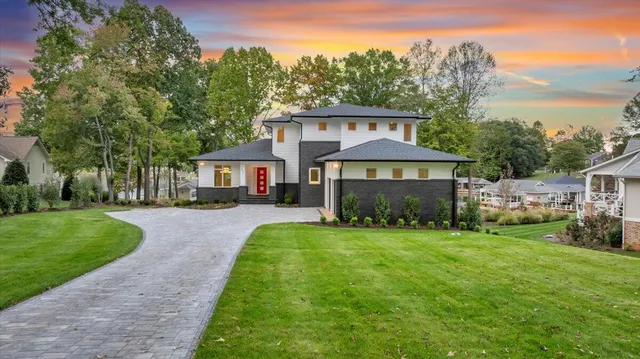 $3,650,000 | 2650 Waters Edge Drive, Penhook, VA 24137