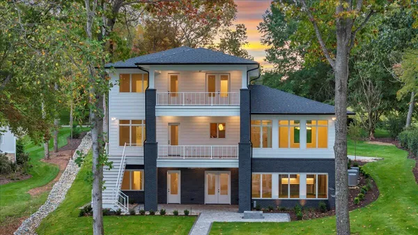$3,650,000 | 2650 Waters Edge Drive, Penhook, VA 24137
