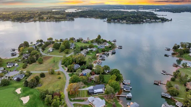 $3,650,000 | 2650 Waters Edge Drive, Penhook, VA 24137