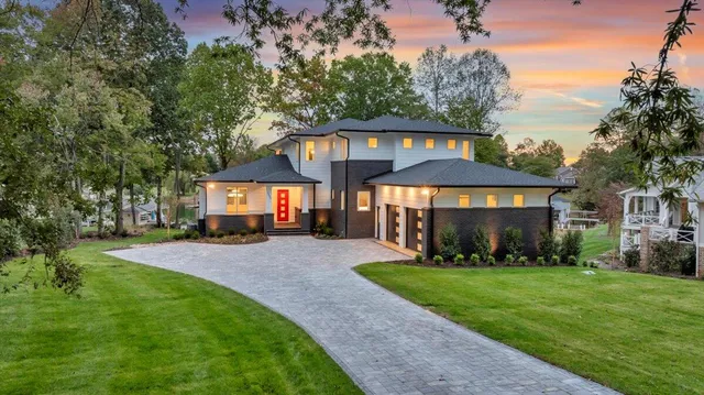 $3,650,000 | 2650 Waters Edge Drive, Penhook, VA 24137