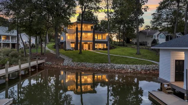 $3,650,000 | 2650 Waters Edge Drive, Penhook, VA 24137