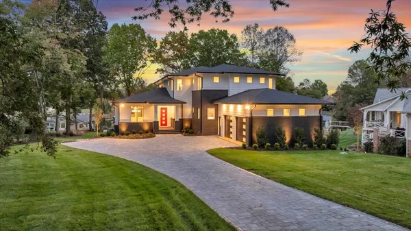 $3,650,000 | 2650 Waters Edge Drive, Penhook, VA 24137
