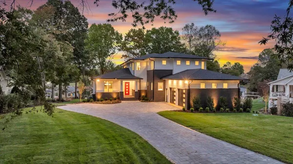 $3,650,000 | 2650 Waters Edge Drive, Penhook, VA 24137