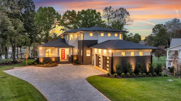 $3,650,000 | 2650 Waters Edge Drive, Penhook, VA 24137