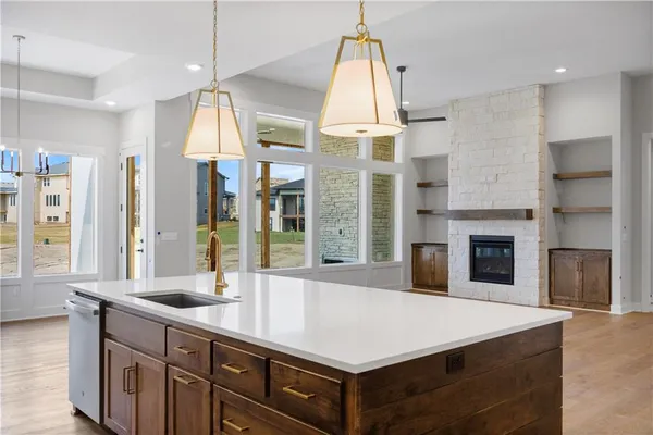 $901,862 | 18616 Ironwood Street, Overland Park, KS 66085