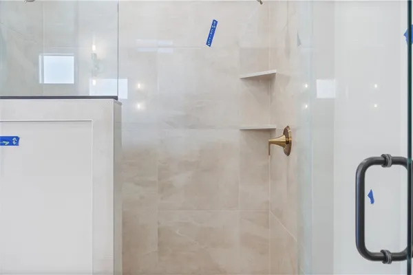 $901,862 | 18616 Ironwood Street, Overland Park, KS 66085