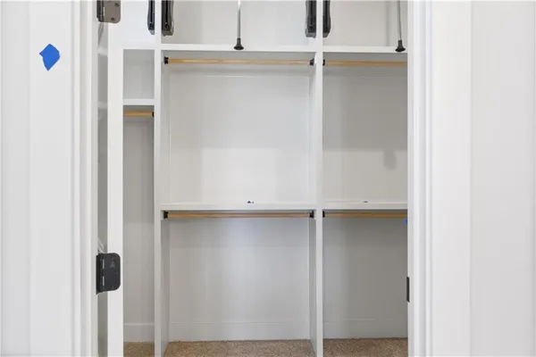 $901,862 | 18616 Ironwood Street, Overland Park, KS 66085