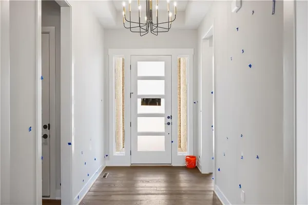 $901,862 | 18616 Ironwood Street, Overland Park, KS 66085