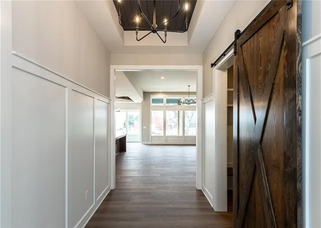 $886,017 | 18616 Ironwood Street, Overland Park, KS 66085