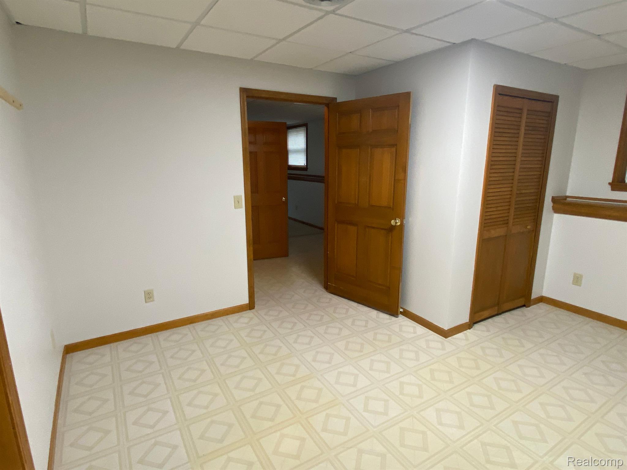 6085 Cook Road Swartz Creek, MI 48473 - Photo 32 of 49 Gallery Image 32