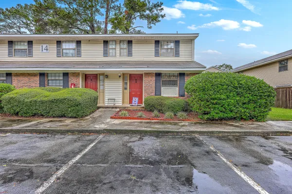 $189,900 | 2362 Parsonage Road, Unit 14D, Charleston, SC 29414