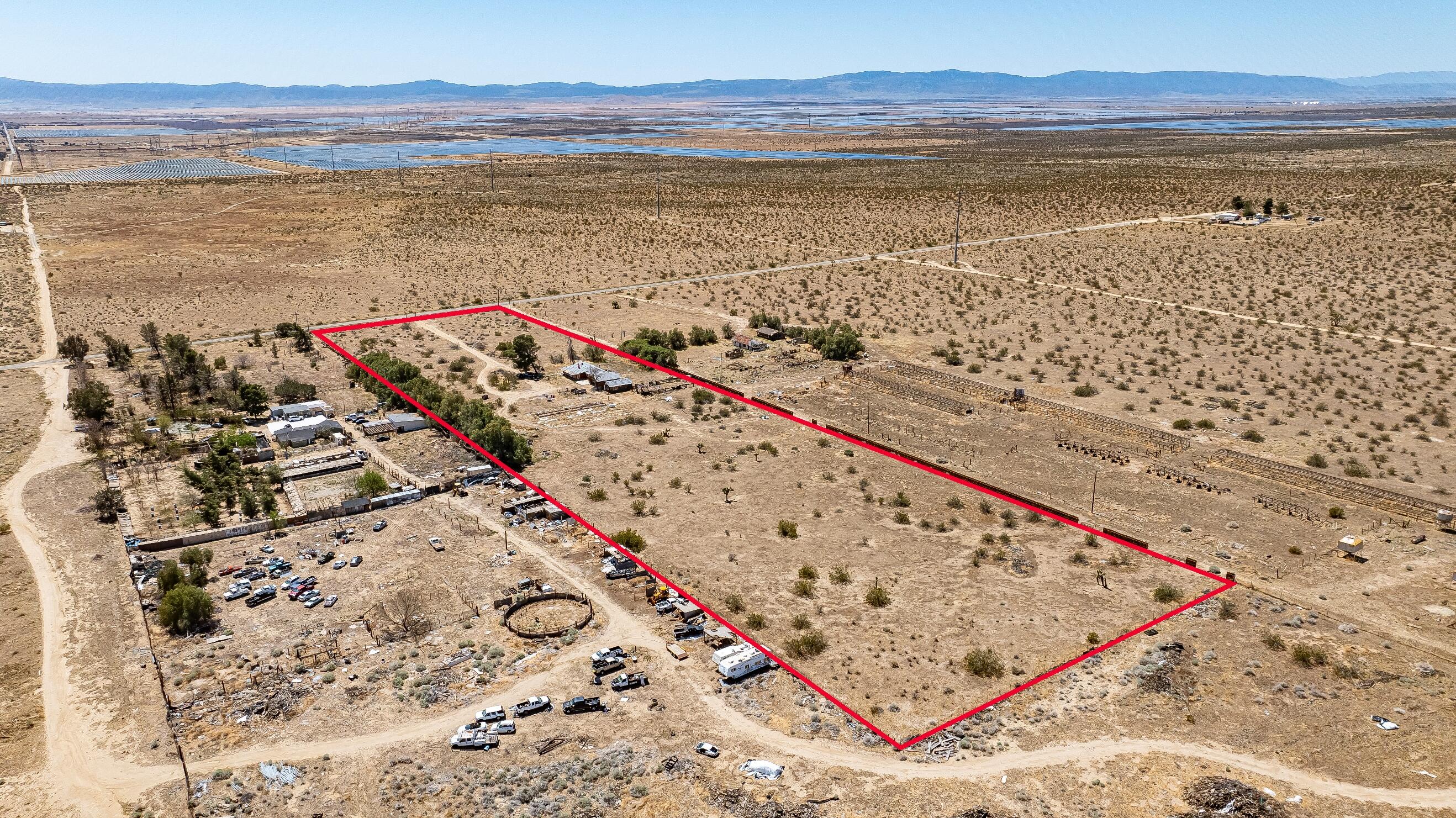 10085 Hamilton Road Rosamond, CA 93560 - Photo 39 of 40 DJI_20250409124746_0006_D_BOUNDARY_MLS