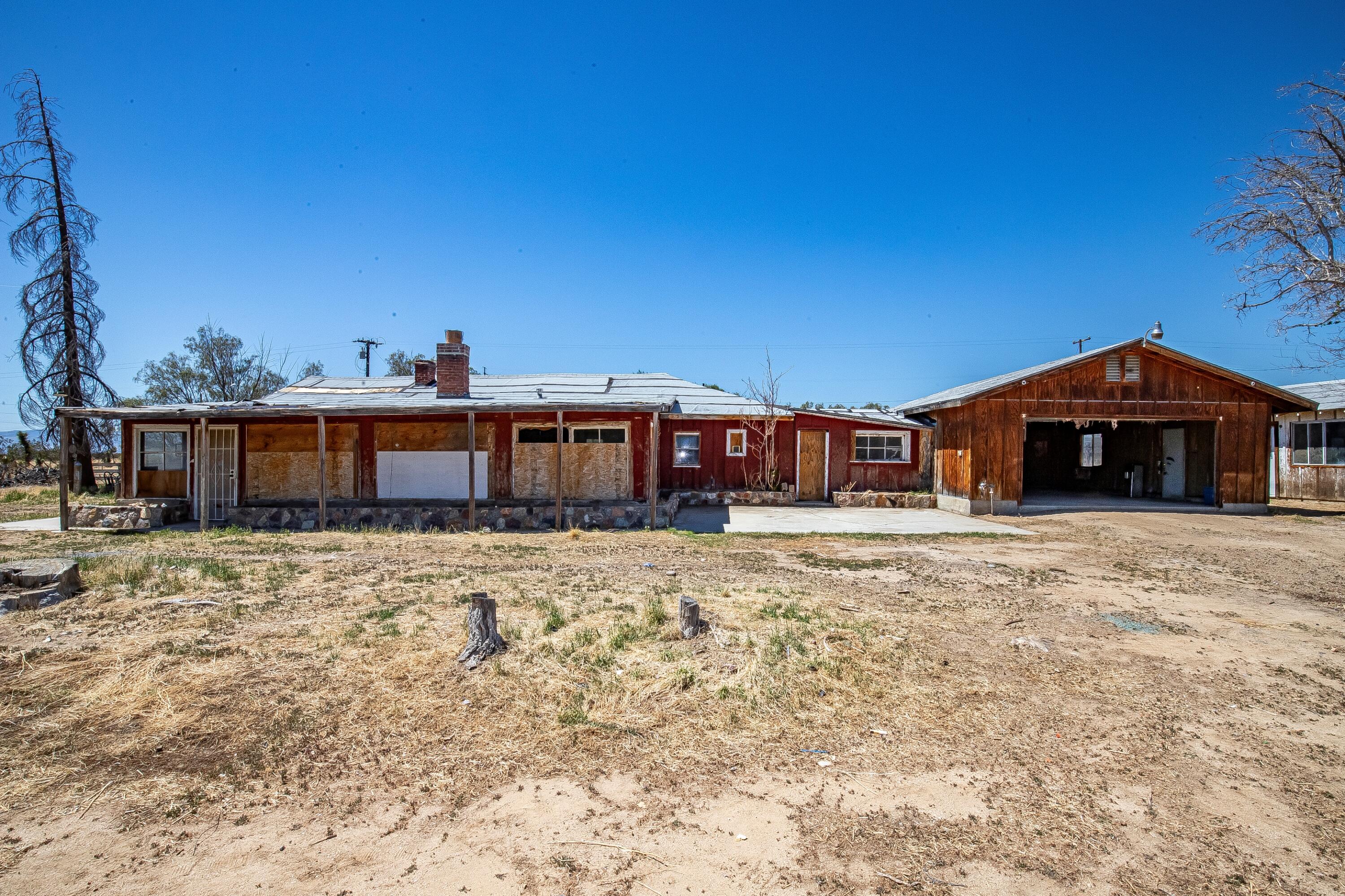 10085 Hamilton Road Rosamond, CA 93560 - Photo 5 of 40 IMG_1910_MLS