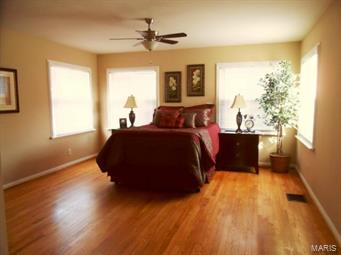5471 Ringer Road St. Louis, MO 63129 - Photo 22 of 36 Gallery Image 22