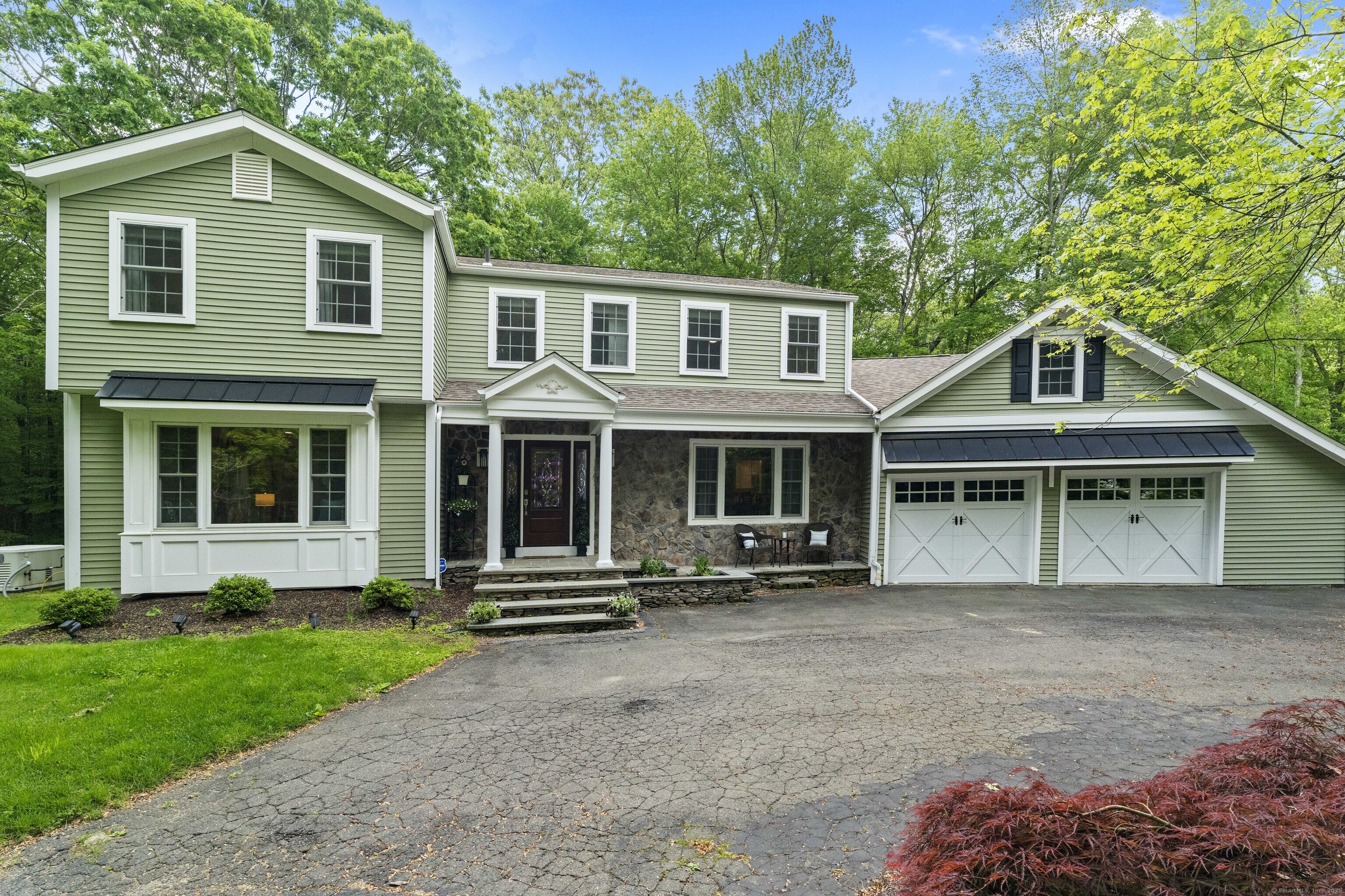 8 A Russett Road Newtown, CT 06482 - Photo 1 of 1 Gallery Image 1