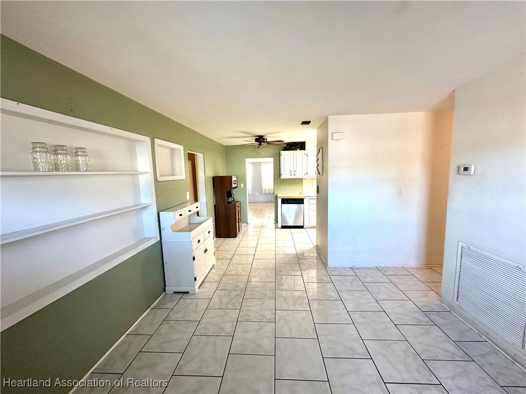 2110 Cleveland Road Sebring, FL 33870 - Photo 14 of 35