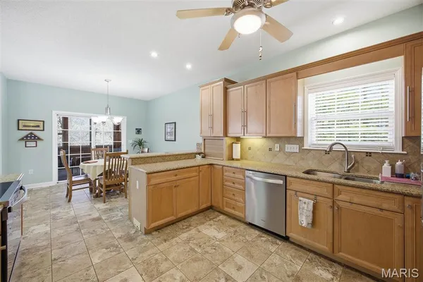 $445,000 | 5 Chariot Court, Glen Carbon, IL 62034