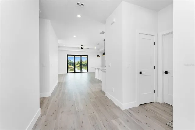 $399,900 | 27 Bunker Court, Rotonda West, FL 33947