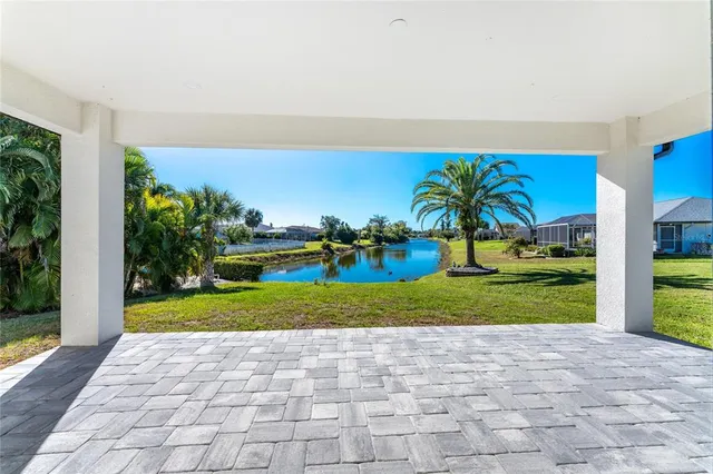 $399,900 | 27 Bunker Court, Rotonda West, FL 33947