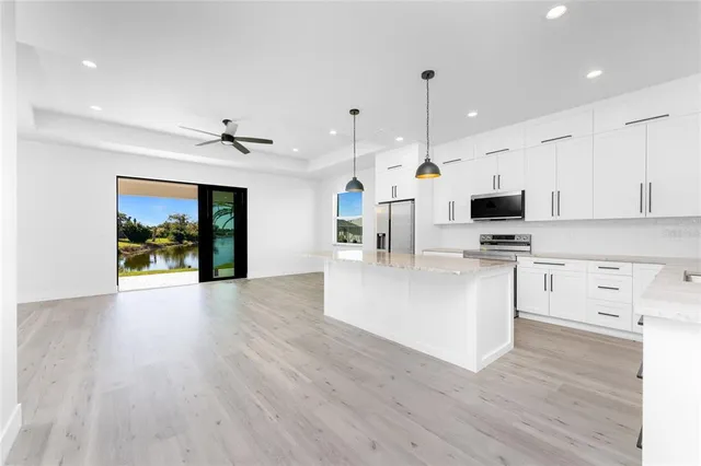 $399,900 | 27 Bunker Court, Rotonda West, FL 33947