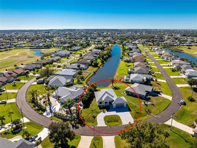 $399,900 | 27 Bunker Court, Rotonda West, FL 33947