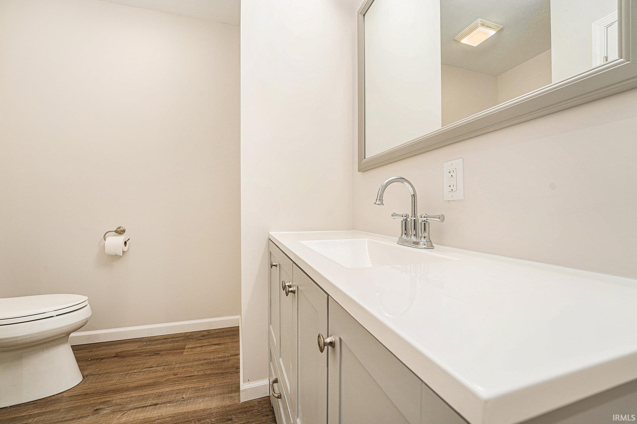 59768 Dogwood Road Mishawaka, IN 46544 - Photo 10 of 35 Gallery Image 10