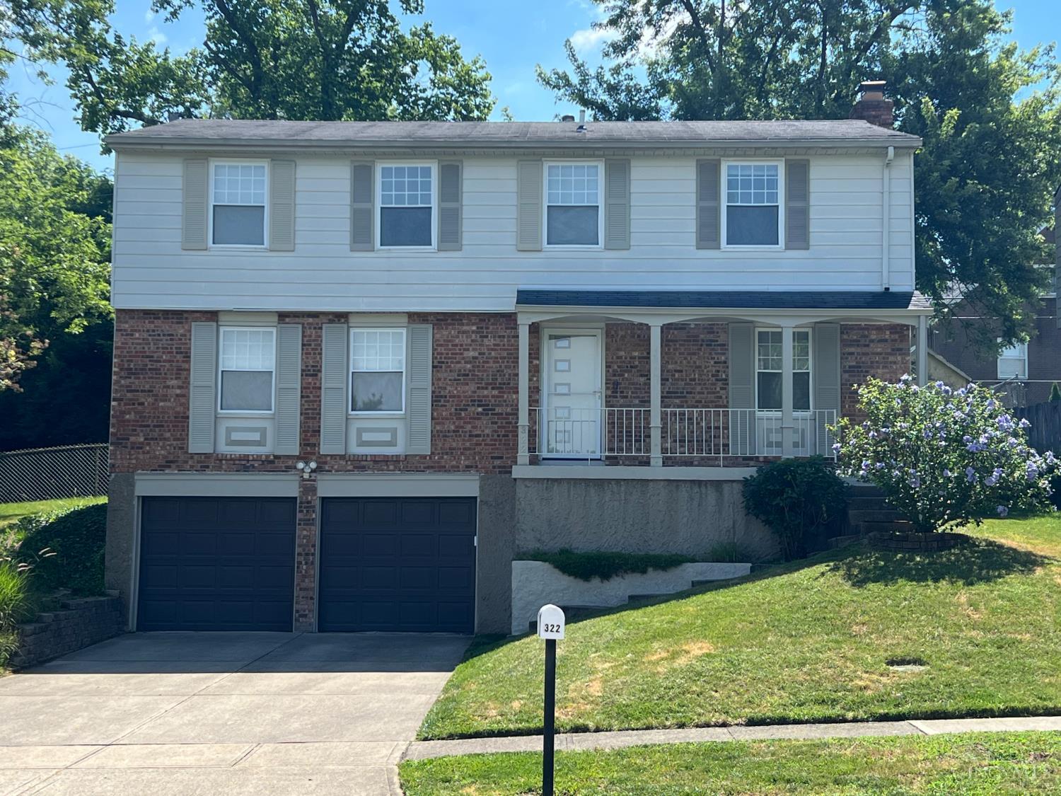 322 Rydel Drive Cincinnati, OH 45238 - Photo 2 of 39