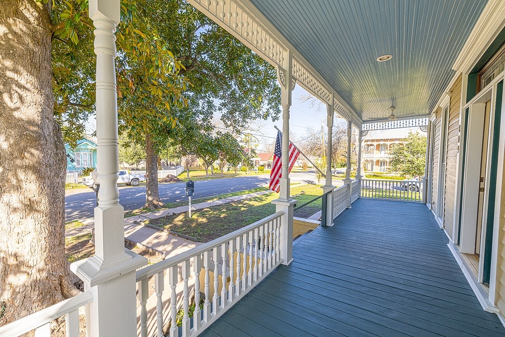 809 Milam Street Columbus, TX 78934 - Photo 24 of 30