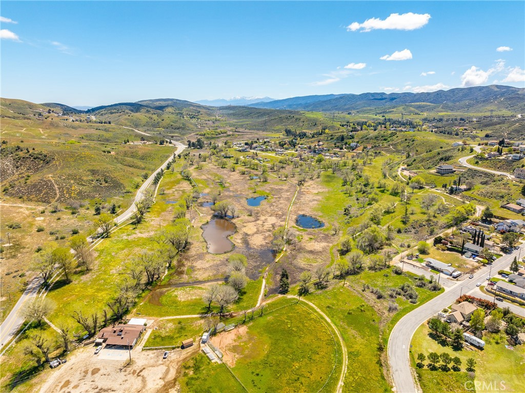 14780 Elizabeth Lake Road Lake Elizabeth, CA 93532 - Photo 2 of 14 a view of an ocean view