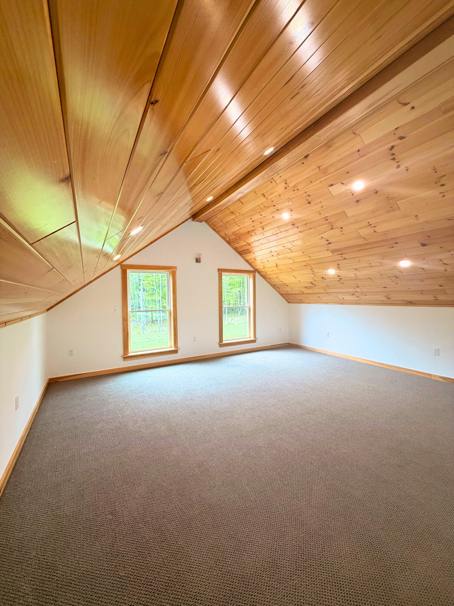 41 Station Road Etna, ME 04434 - Photo 16 of 17 Loft