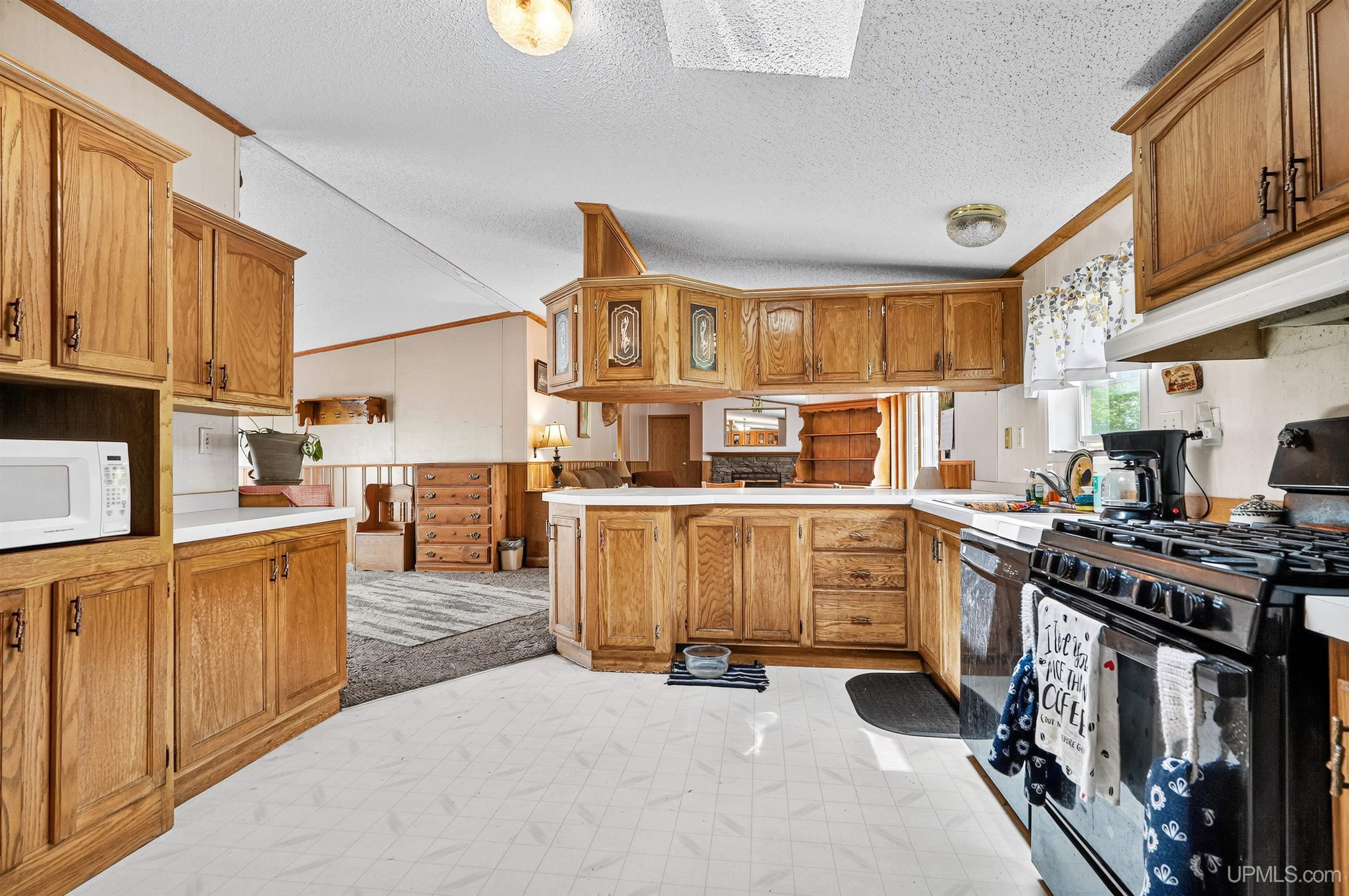 16022 Liminga Road Houghton, MI 49931 - Photo 6 of 35