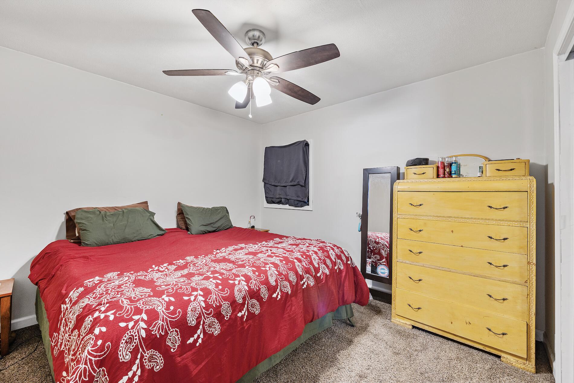 401 Larchmere Road Kingsford Heights, IN 46346 - Photo 15 of 20 1900x1268
