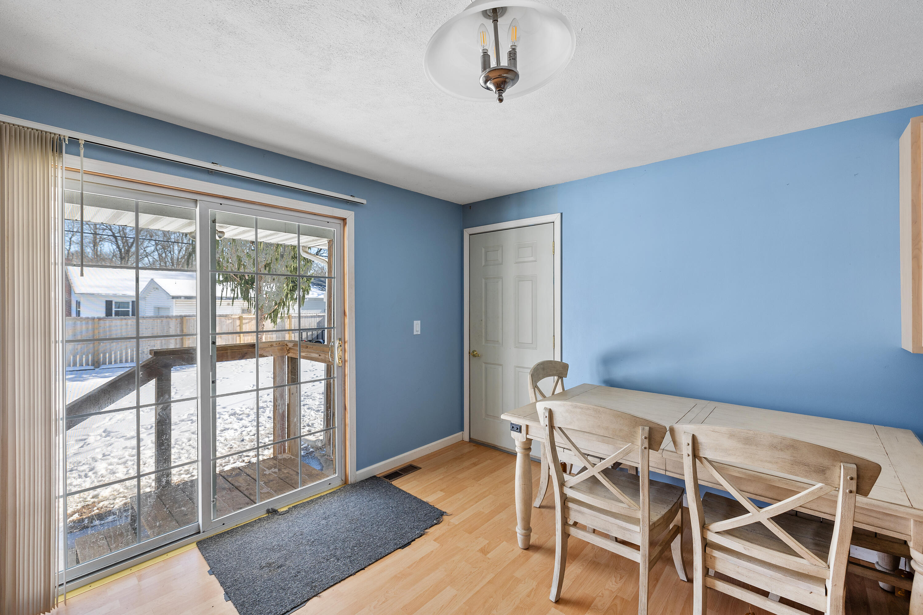 401 Larchmere Road Kingsford Heights, IN 46346 - Photo 10 of 20 3000x2000