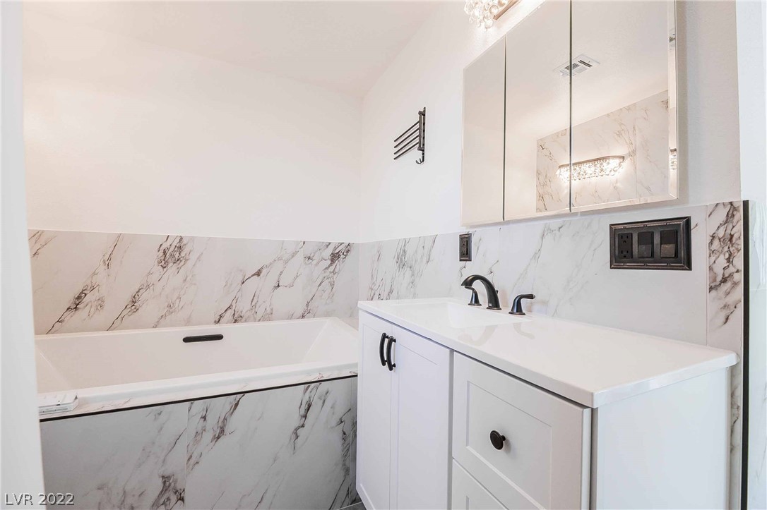 626 West Victory Road Henderson, NV 89015 - Photo 22 of 36