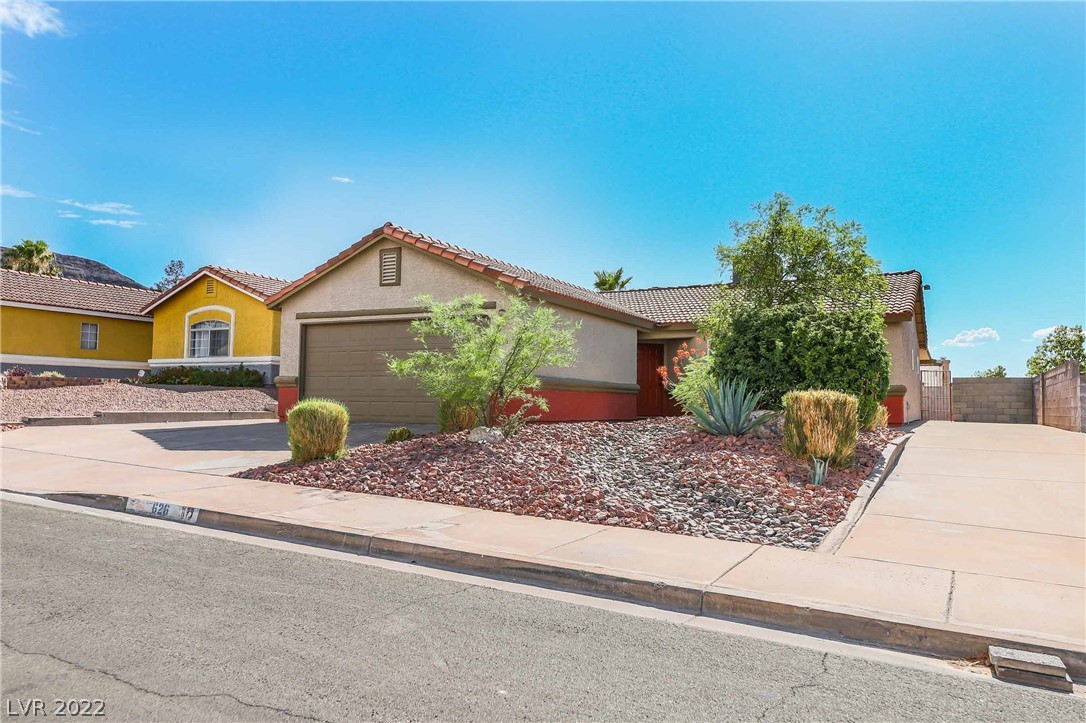 626 West Victory Road Henderson, NV 89015 - Photo 3 of 36