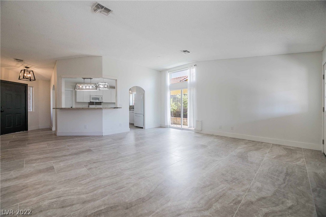 626 West Victory Road Henderson, NV 89015 - Photo 9 of 36