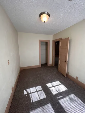 $62,500 | 419 North Sycamore Street, Eureka, KS 67045