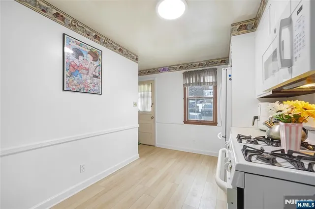 $589,000 | 38 Sherwood Street, Clifton, NJ 07013