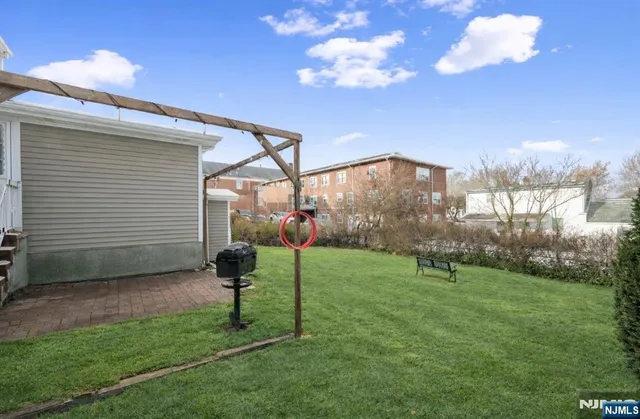 $589,000 | 38 Sherwood Street, Clifton, NJ 07013