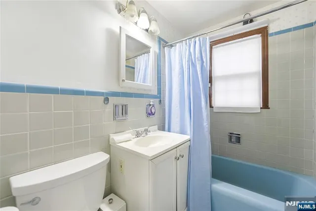 $589,000 | 38 Sherwood Street, Clifton, NJ 07013