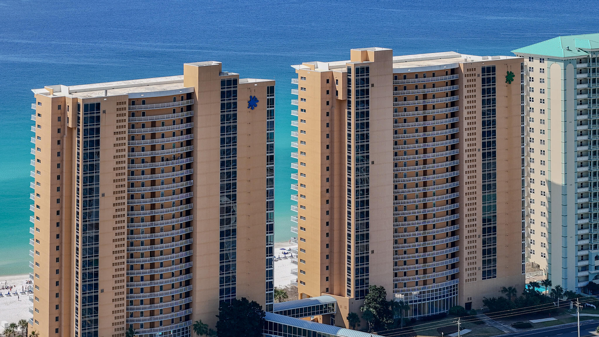 17739 Front Beach Road, Unit 1902W Panama City Beach, FL 32413 - Photo 49 of 54 a front view of a building