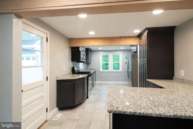 $355,000 | 939 Second Avenue, Media, PA 19063