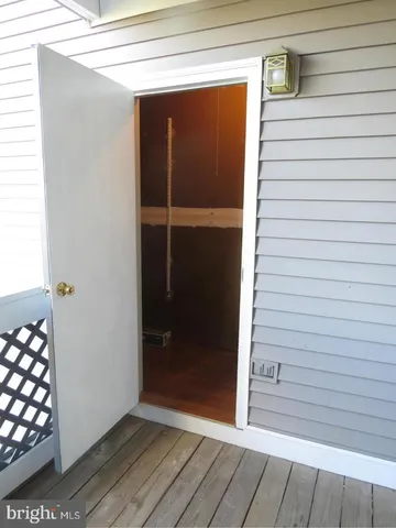 $2,300 | 12926 B Grays Pointe Road, Unit 12926B, Fairfax, VA 22033